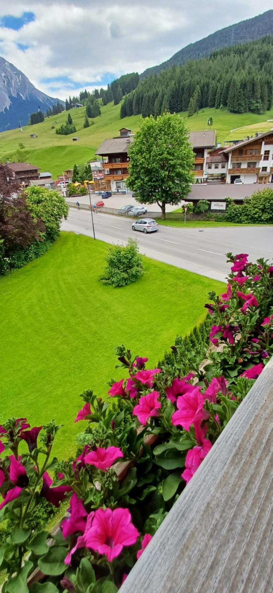 Sevim Apartment *